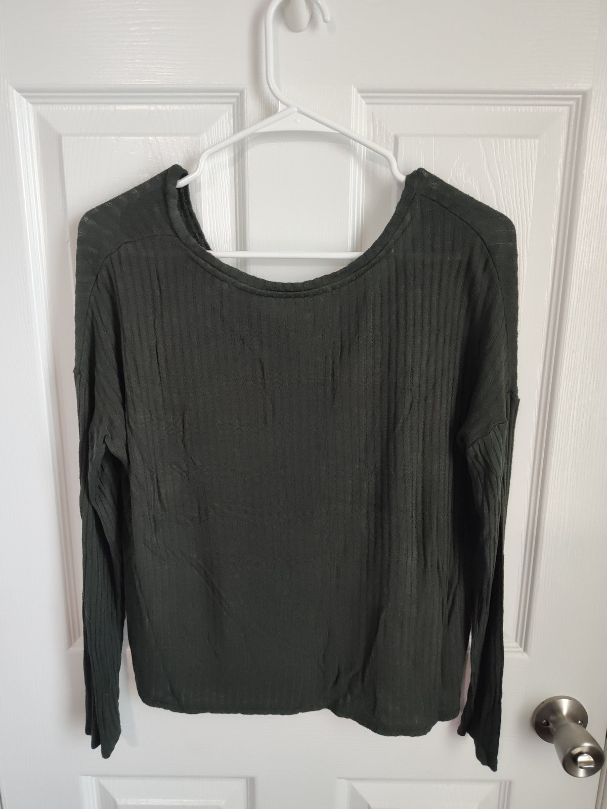 Seller 189: American Eagle Women's Top Size XS Green Ribbed