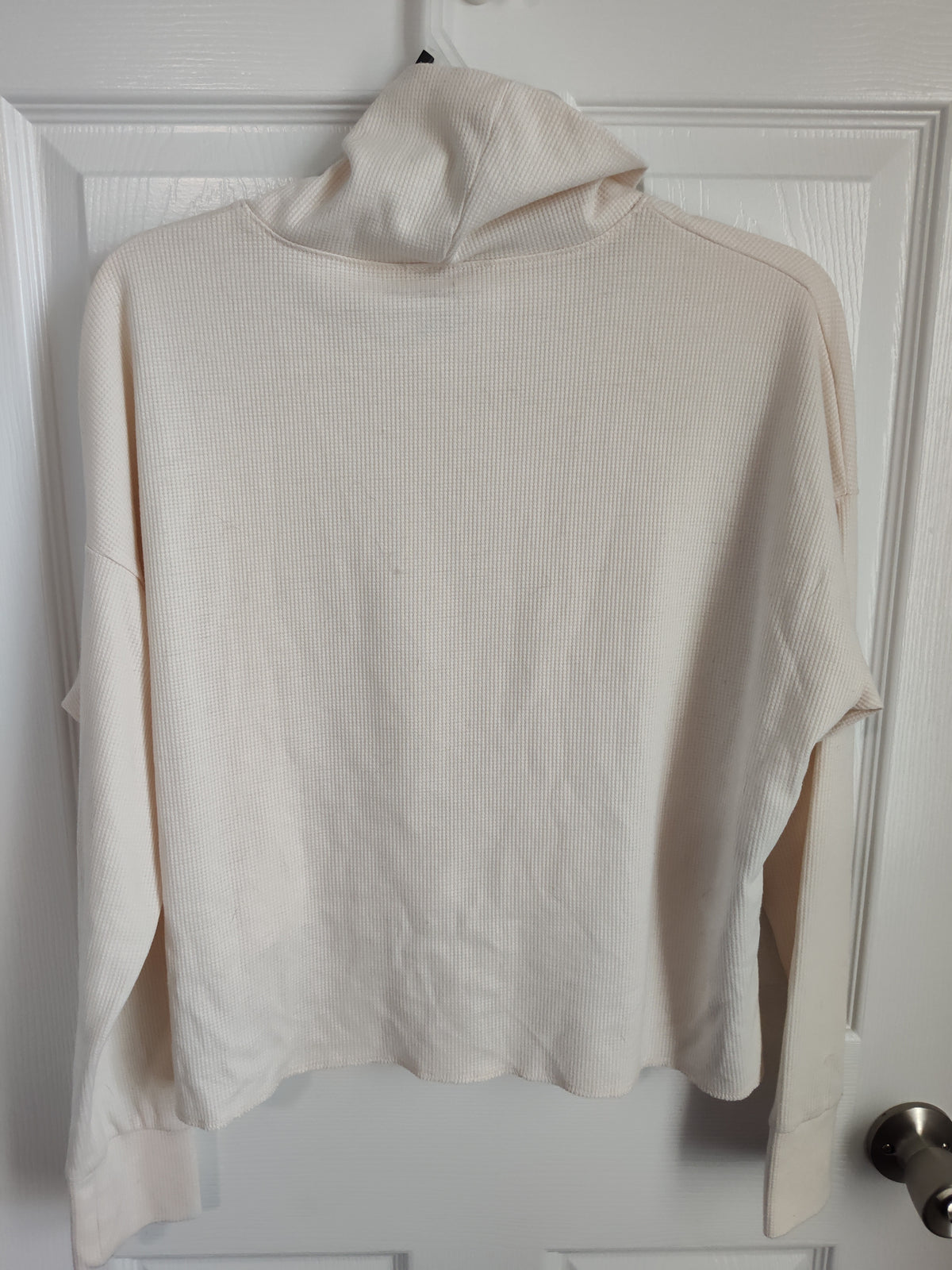 Seller 189: American Eagle Women's XS Oversized crop Waffle Knit top