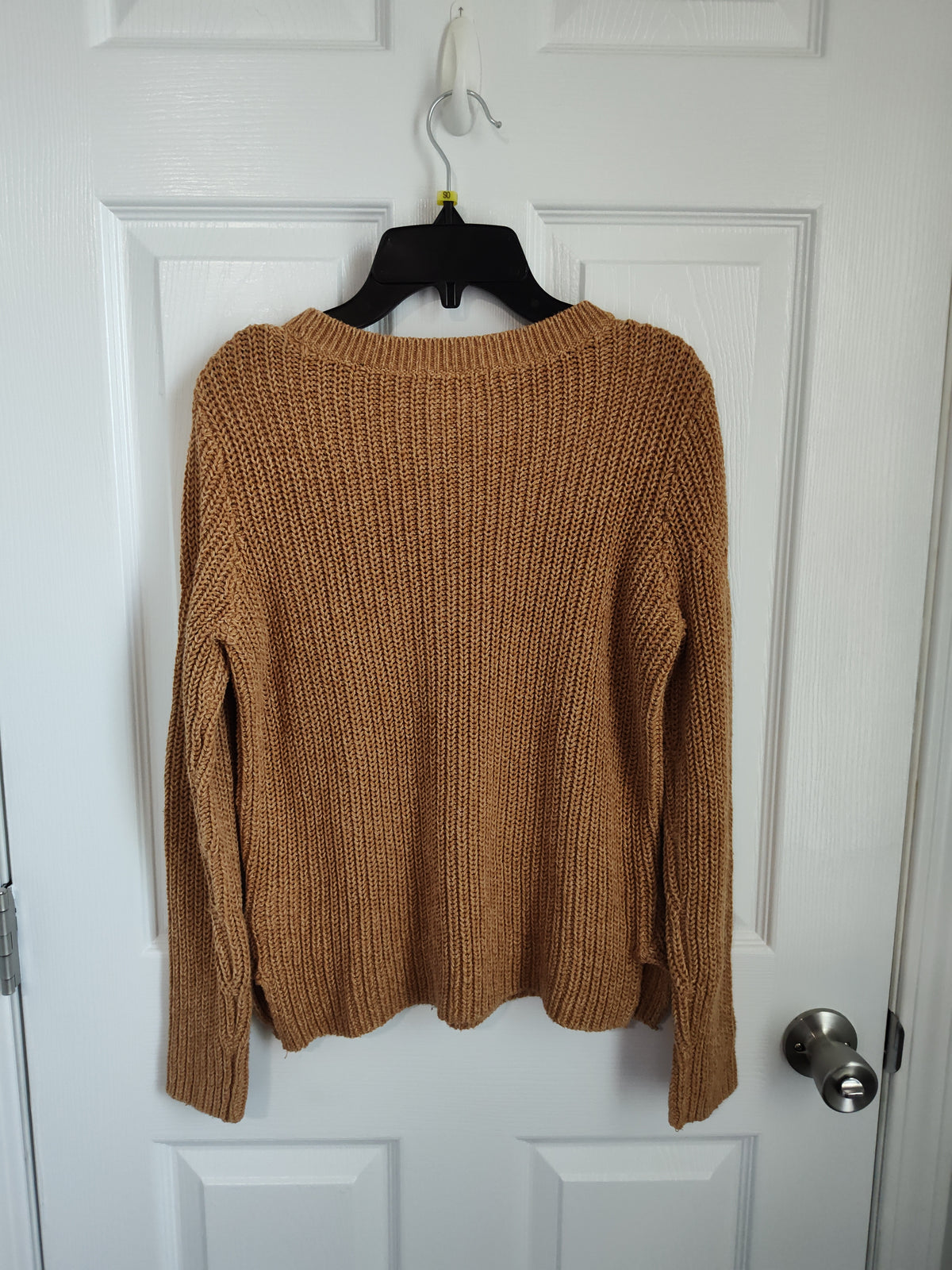 Seller 189: H&M women's chunky sweater size small