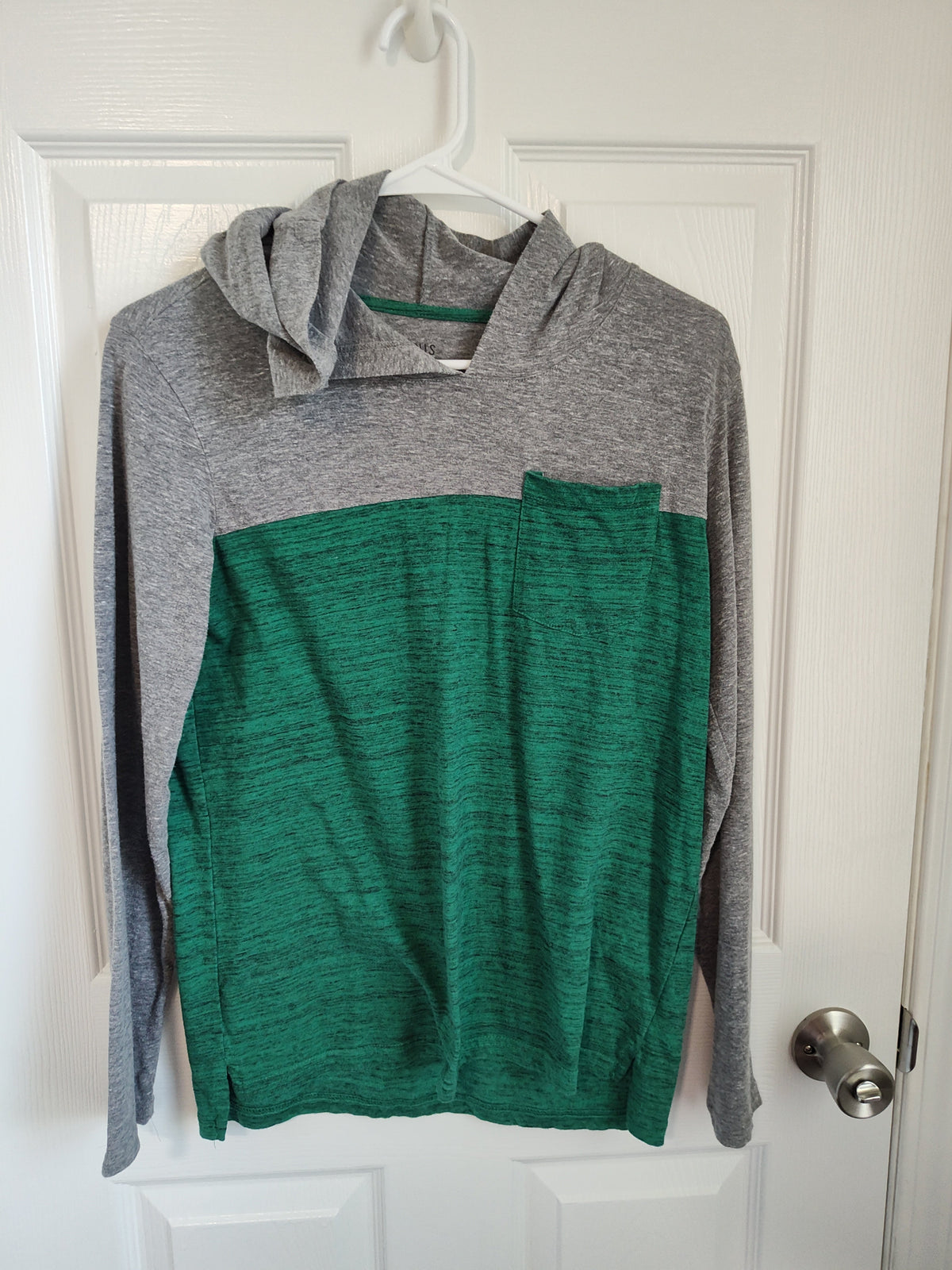 Seller 189: Old Navy & Falls Creek Lightweight hoodies boys 14-16