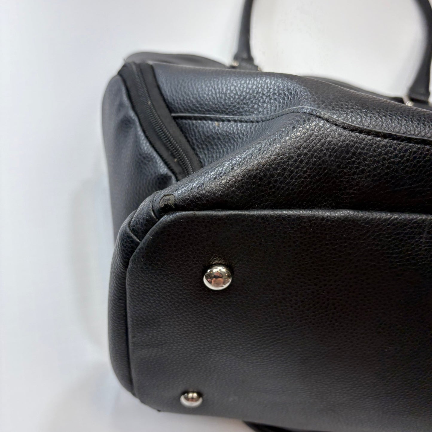 Seller 189 Sarah Wells Annie Black Leather Pumping Bag