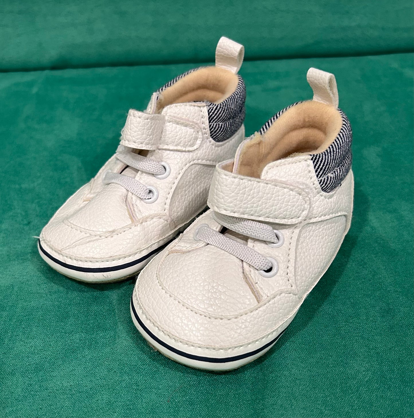 Seller 128 - Boys Size 2 White Shoes