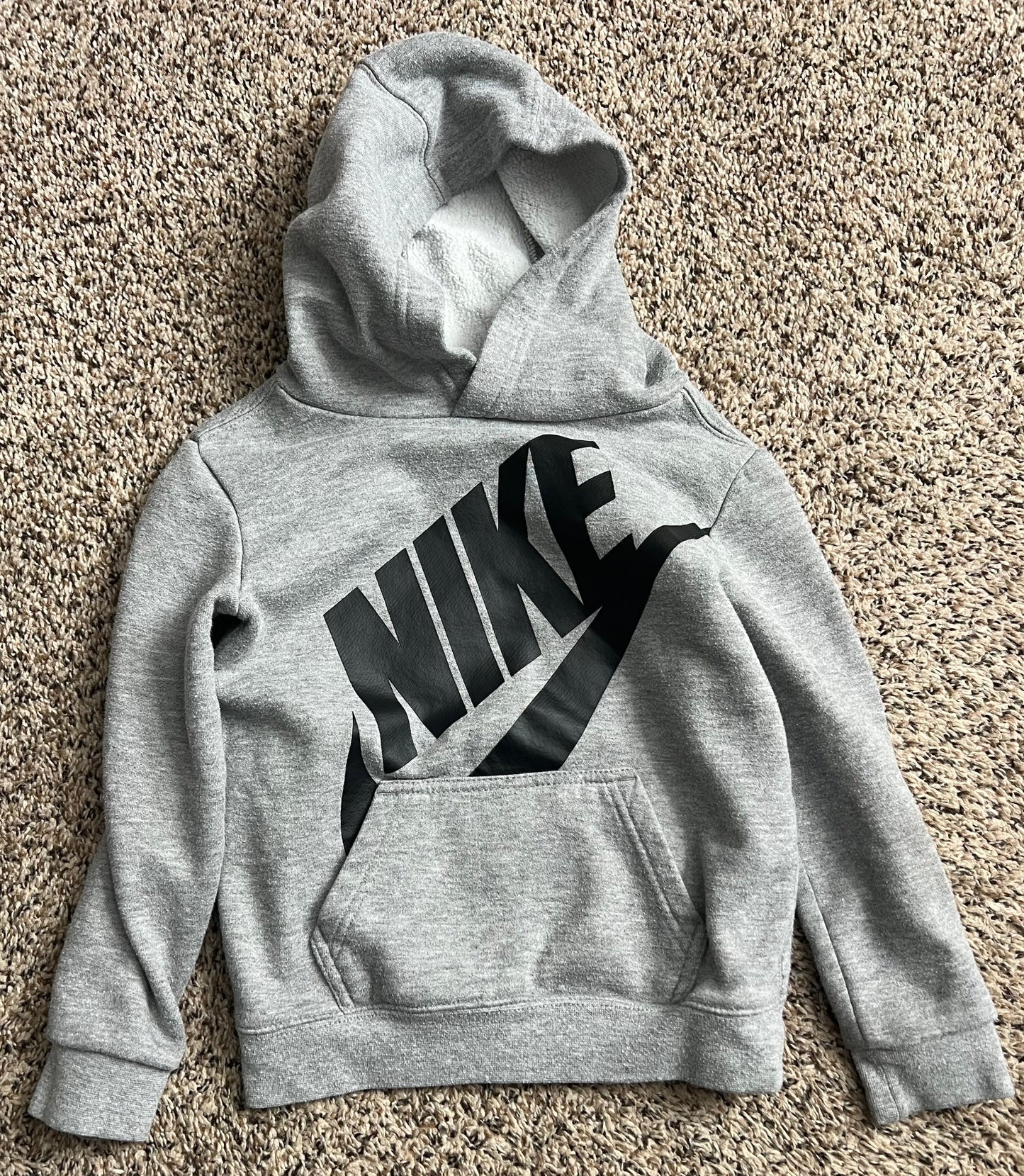 Seller 130 Boys 4T Nike gray pull over jacket - GUC