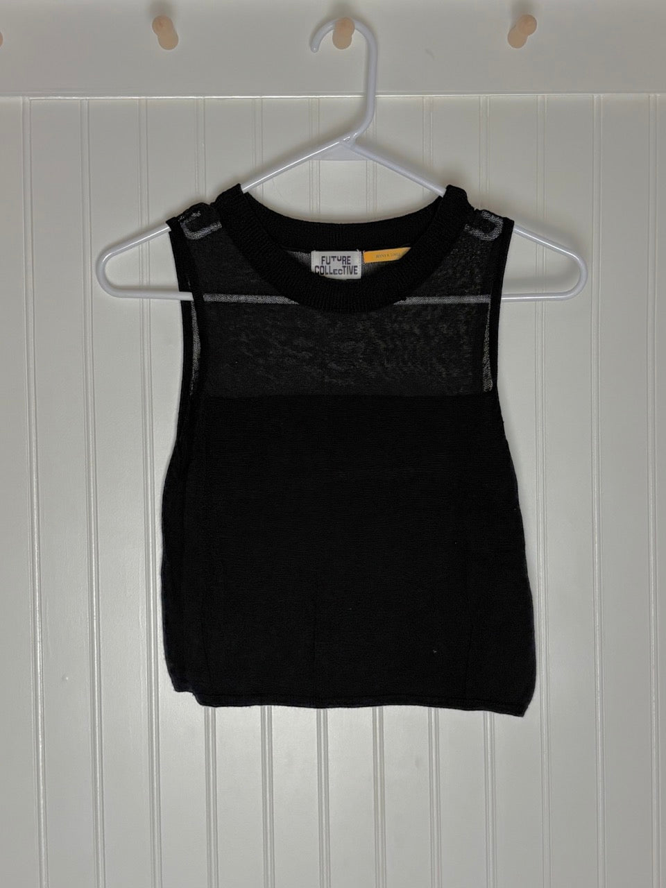 #39 Womens L, Future Collective cropped sweater tank