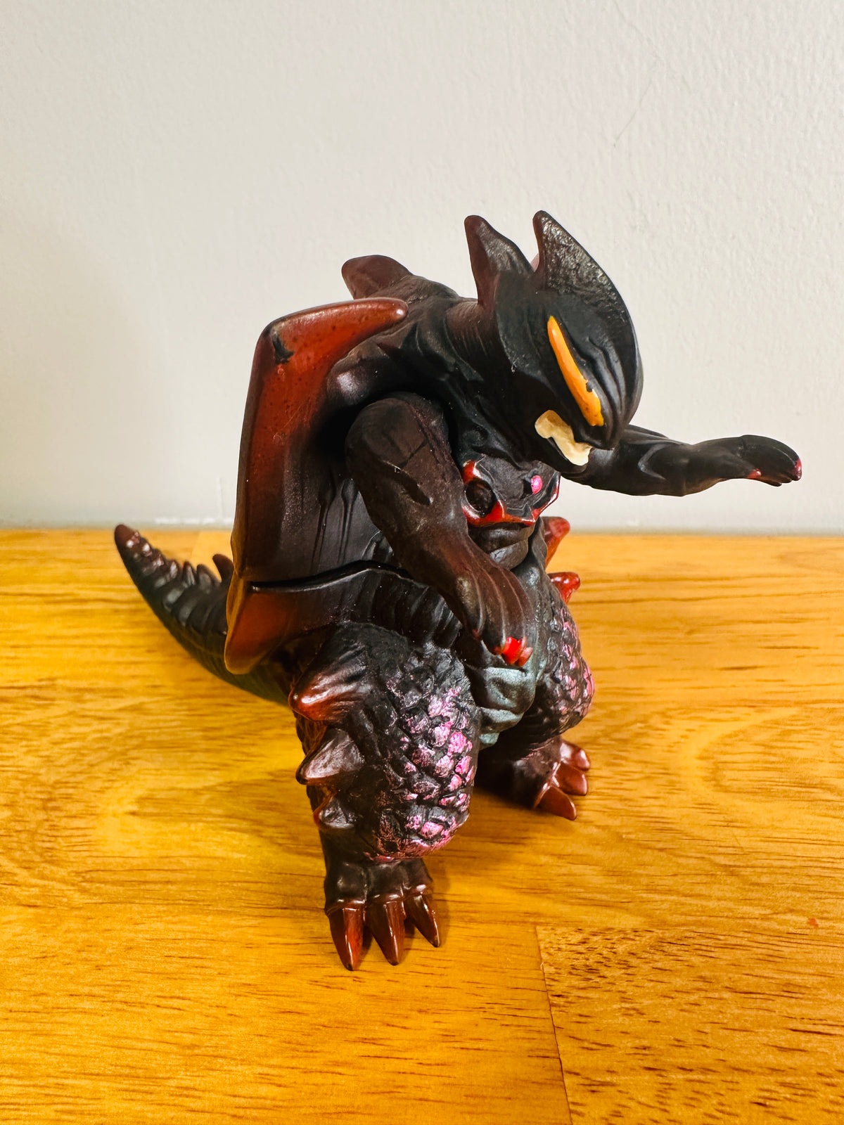 #163 Bandai Ultraman Chimeraberos 4" Figure