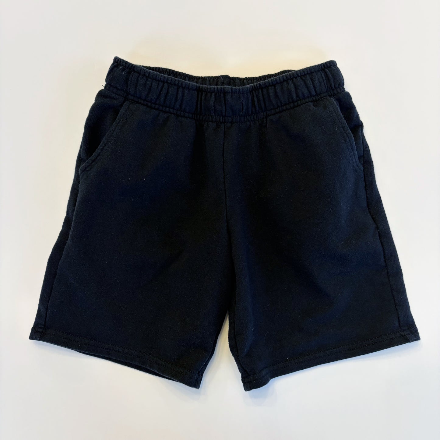 #79 | Size M / 8 | Cat & Jack Boys Black Knit Pull on Shorts