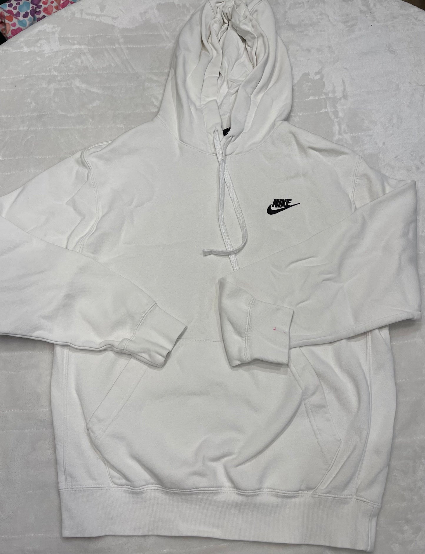 #212 mens Nike small hoodie vguc tiny spot on cuff
