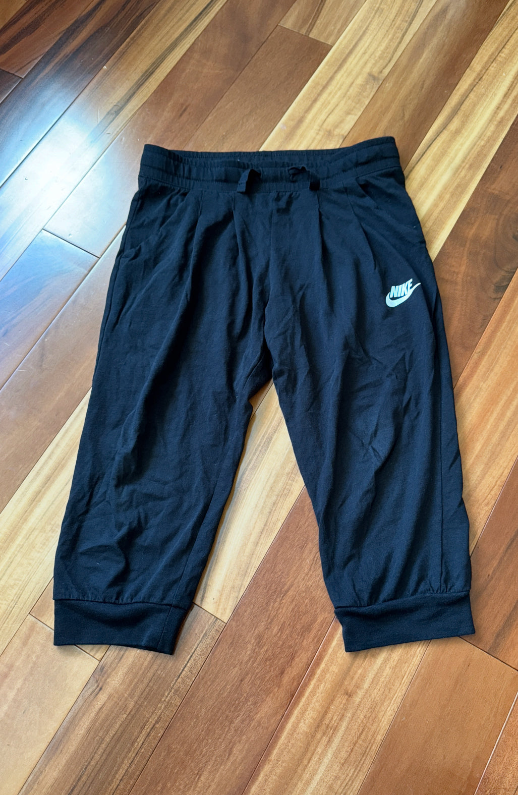 #74 Nike cropped 7/8 M
