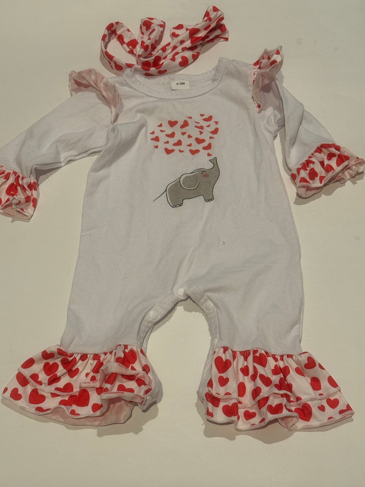 #170 Valentines elephant jumpsuit Girts 3 months