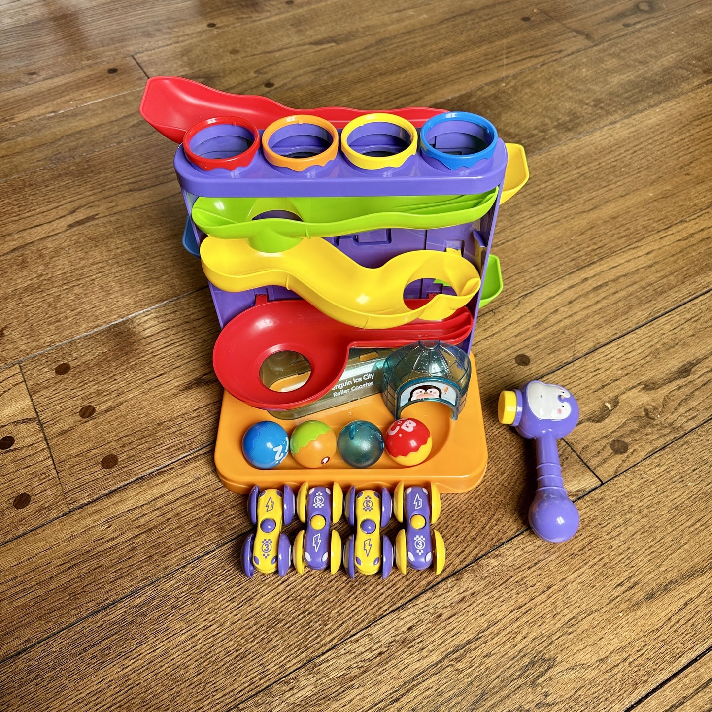 #113 Penguin Ice Roller Coaster Hammer Toy Play Set
