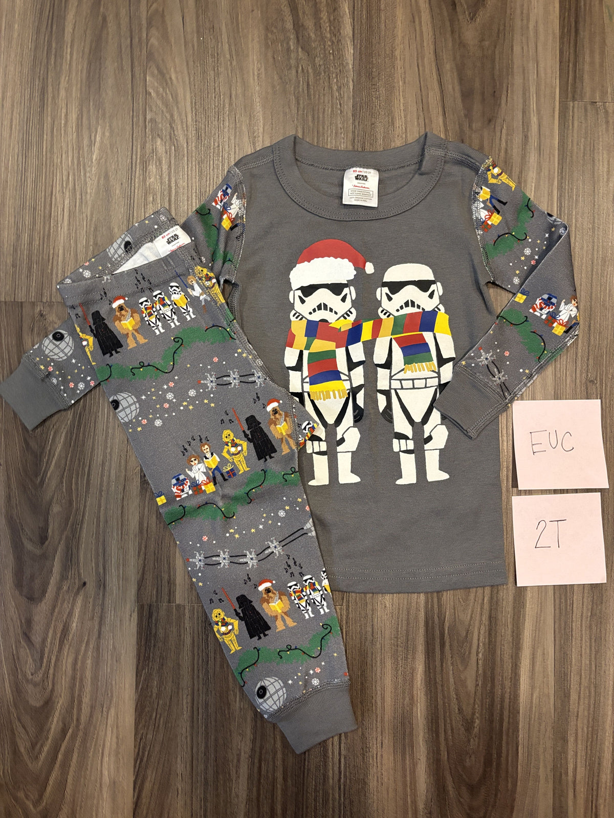 #138 - 2T EUC Hanna Andersson Christmas Stormtroopers PJs