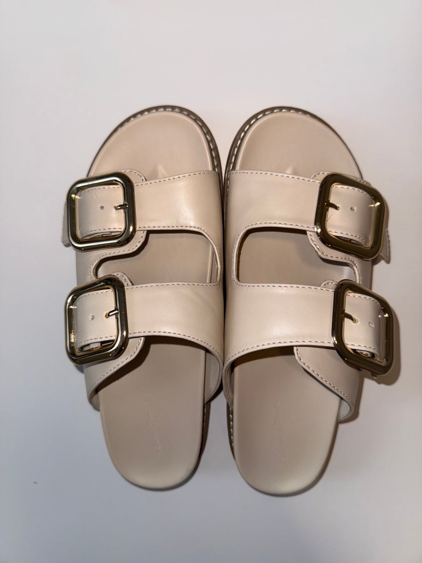 Seller 106: *Reduced* Womens 9 Universal Threads Sandals (NWOT)