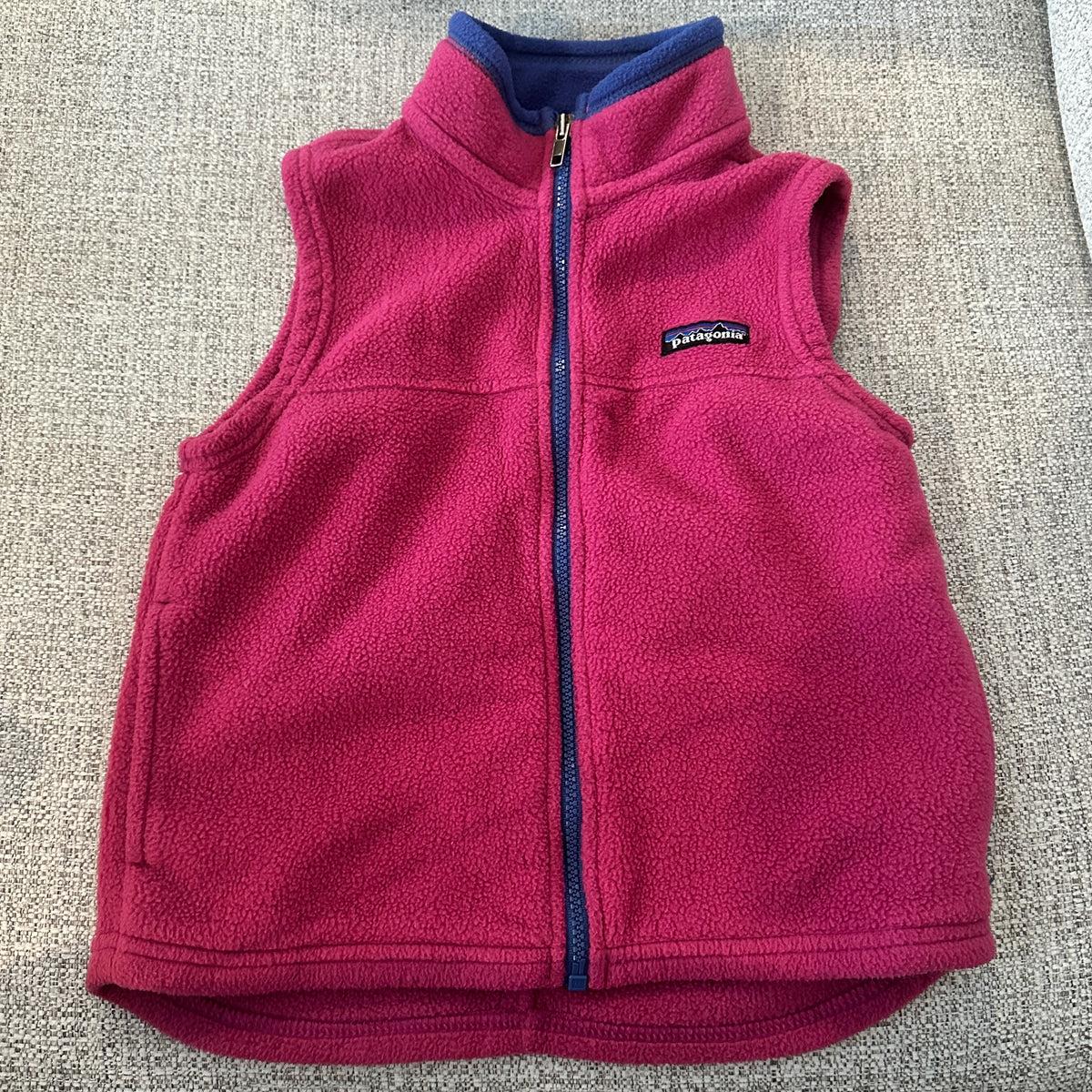 #48 Patagonia Maroon Vest Girls 5-6