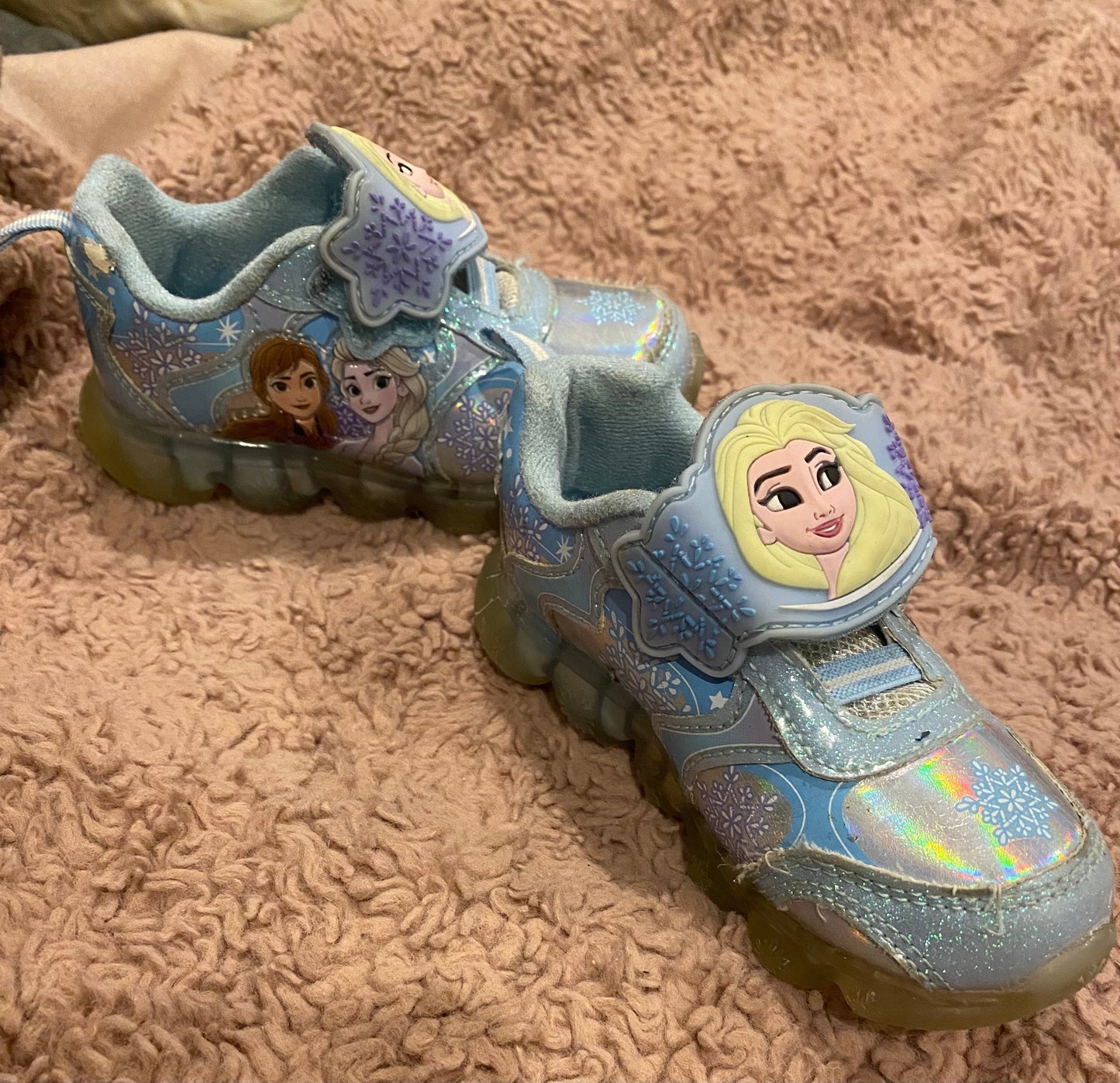 Seller #191 Size 7 Frozen Light Up Shoes