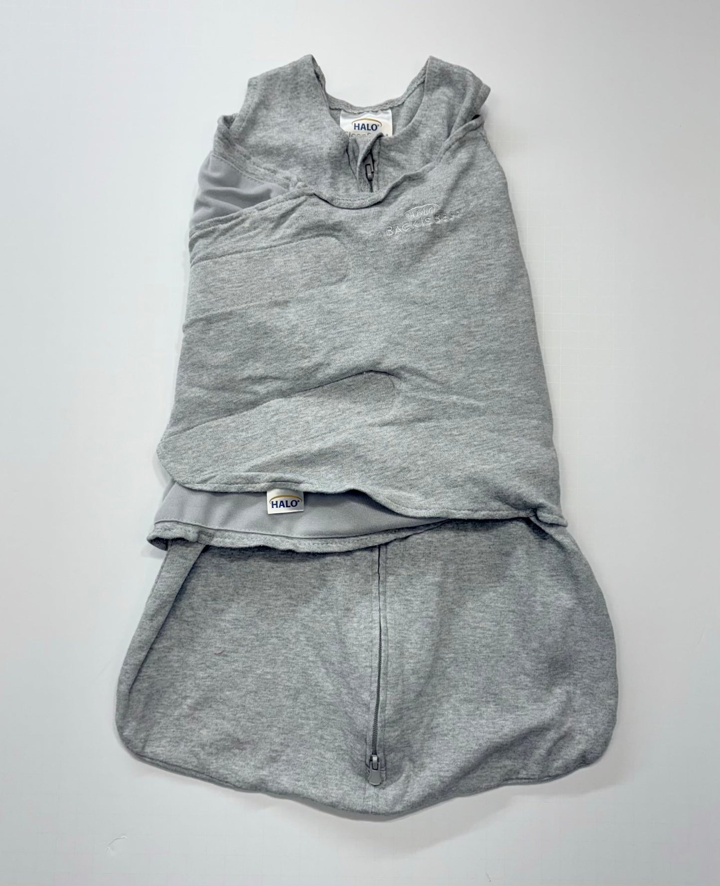 Seller 189 Newborn/0-3m Halo SleepSack Swaddle LIke New