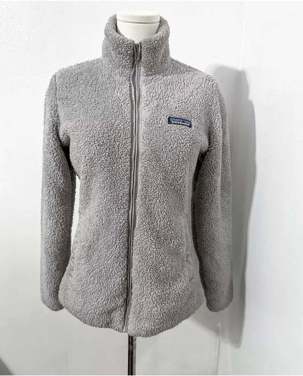 #111 Patagonia Women’s Los Gatos Grey Fleece Sherpa Jacket XS