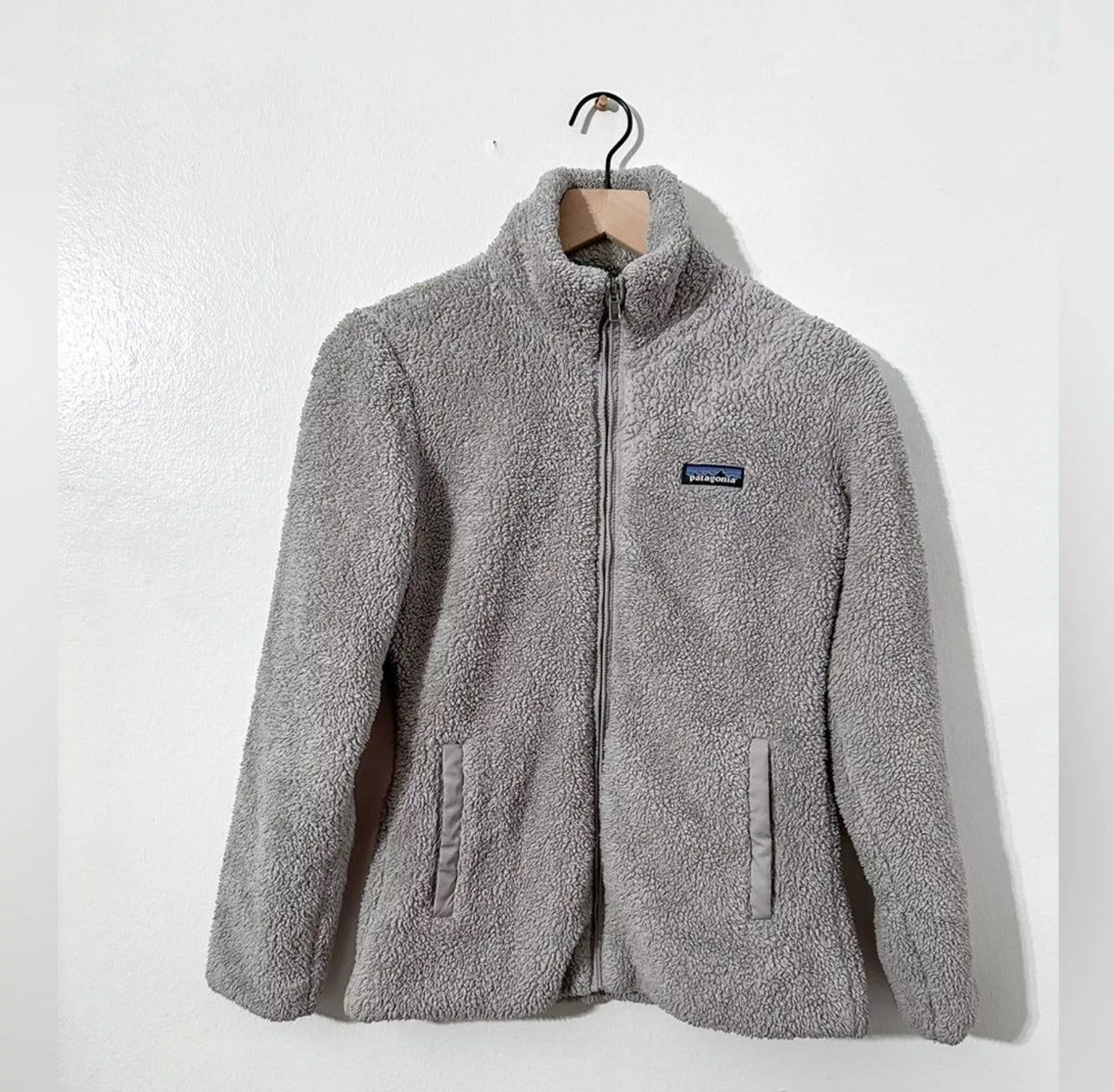 #111 Patagonia Women’s Los Gatos Grey Fleece Sherpa Jacket XS