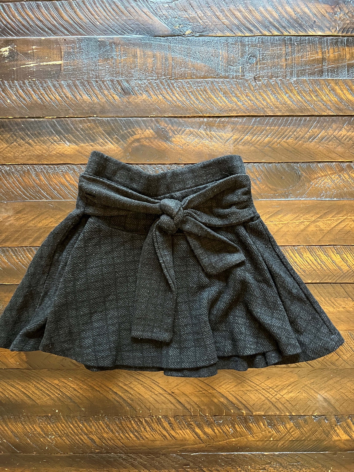 134 Zara Black skirt Size 6