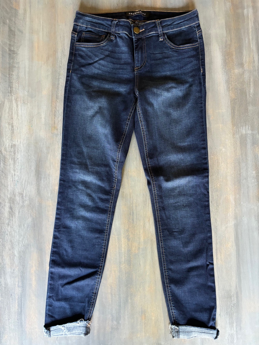 #70 Women's Prosperity Distressed Jeans size 28 EUC