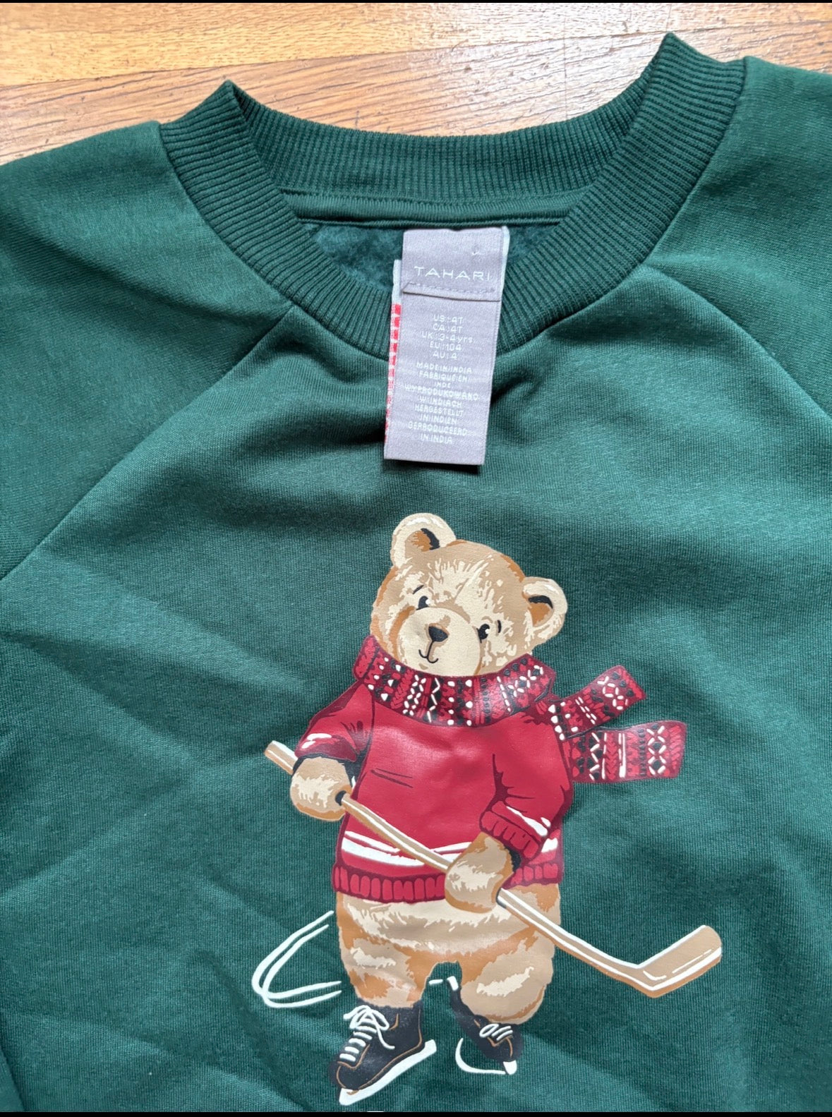 #116 Boys Teddy Bear green sweatshirt 4t