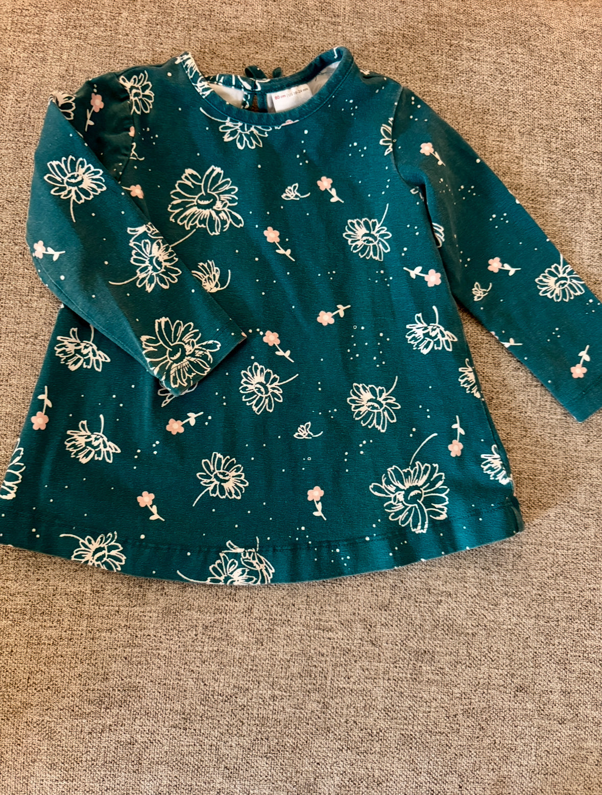 # 92 girls Hanna andersson 18-24 month flower top
