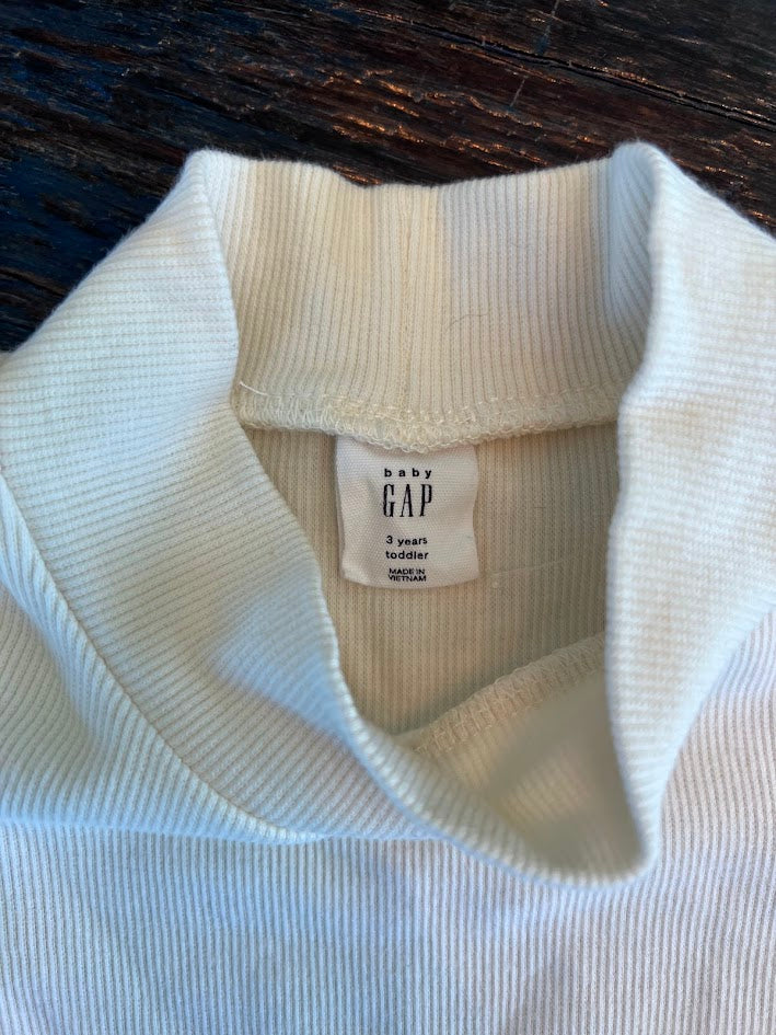 Seller #94: Baby Gap Toddler Girls Long Sleeve Shirt, 3T