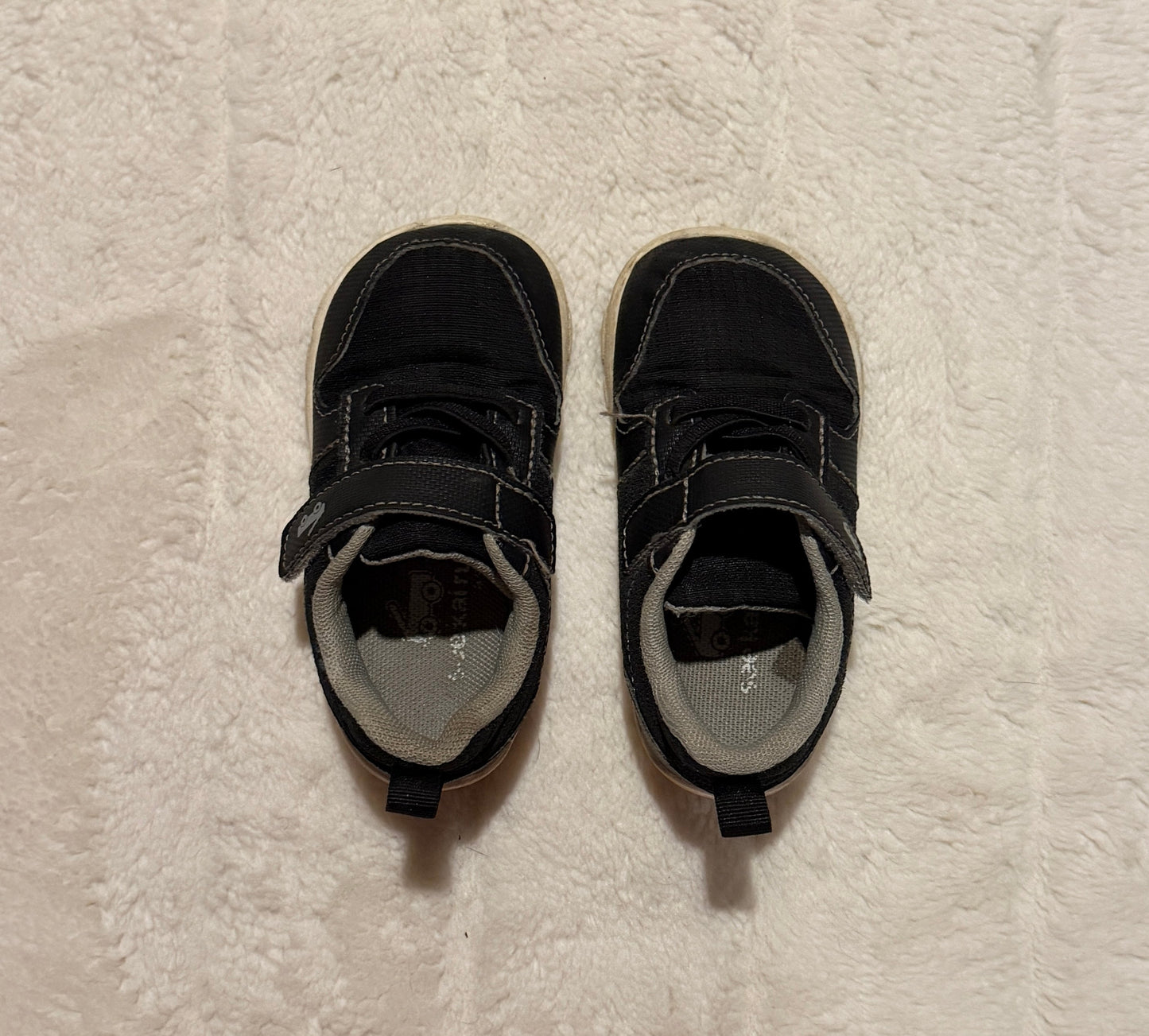 #56 REDUCED See Kai Run shoes boys size 7C