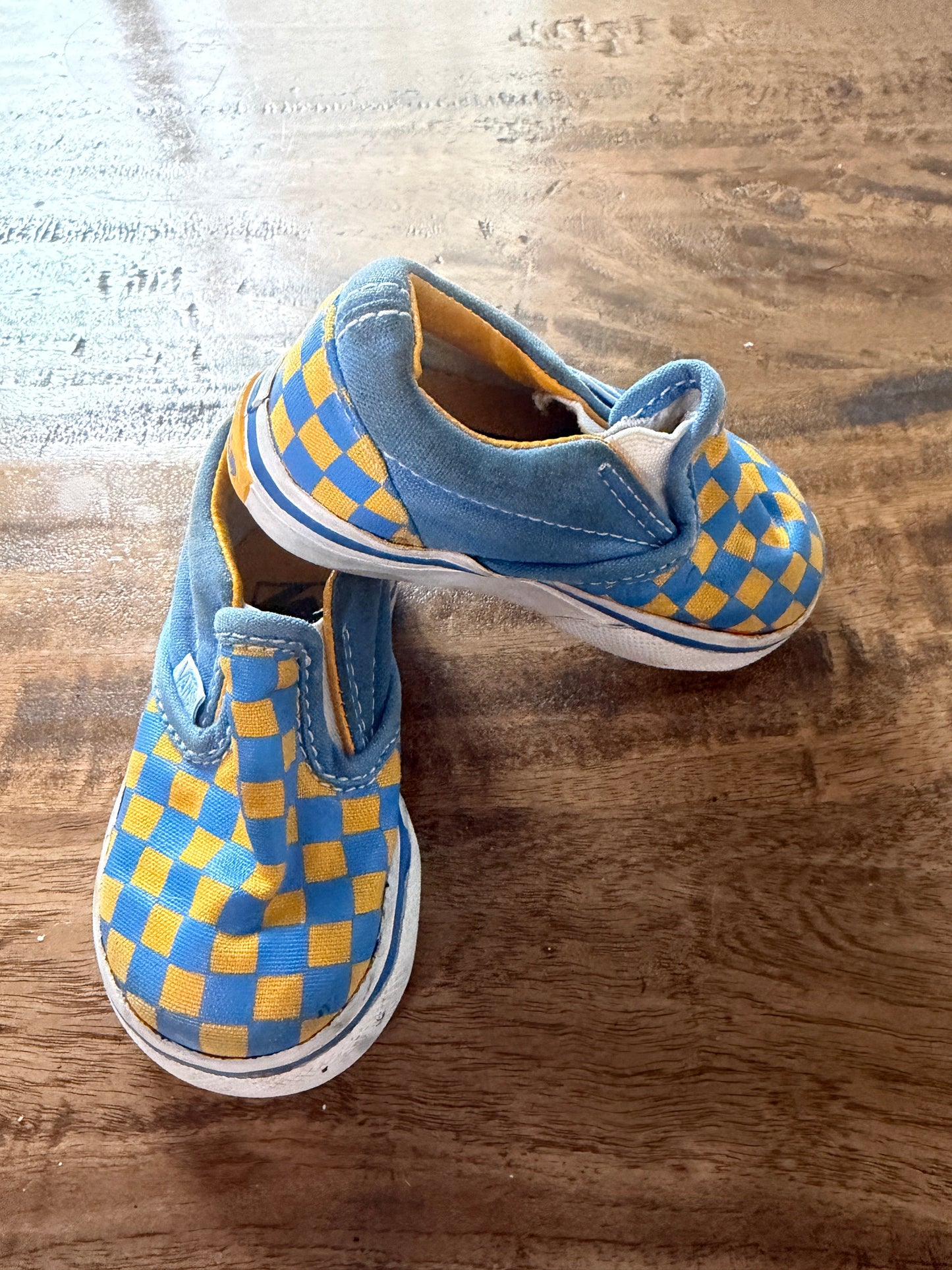 Seller #8 REDUCED baby Vans Size 4