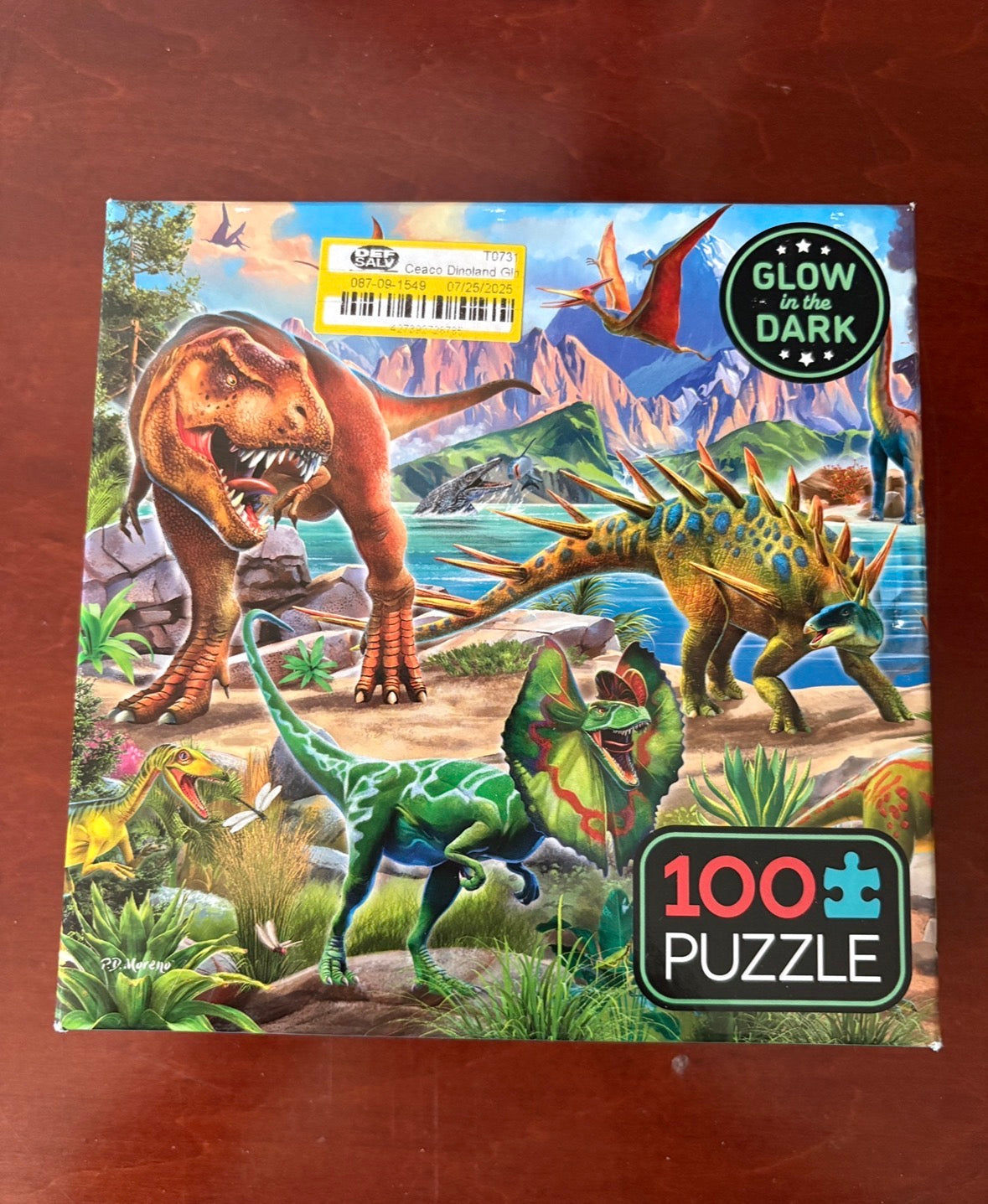 #116 new glow in the dark dinosaur puzzle 100 pieces