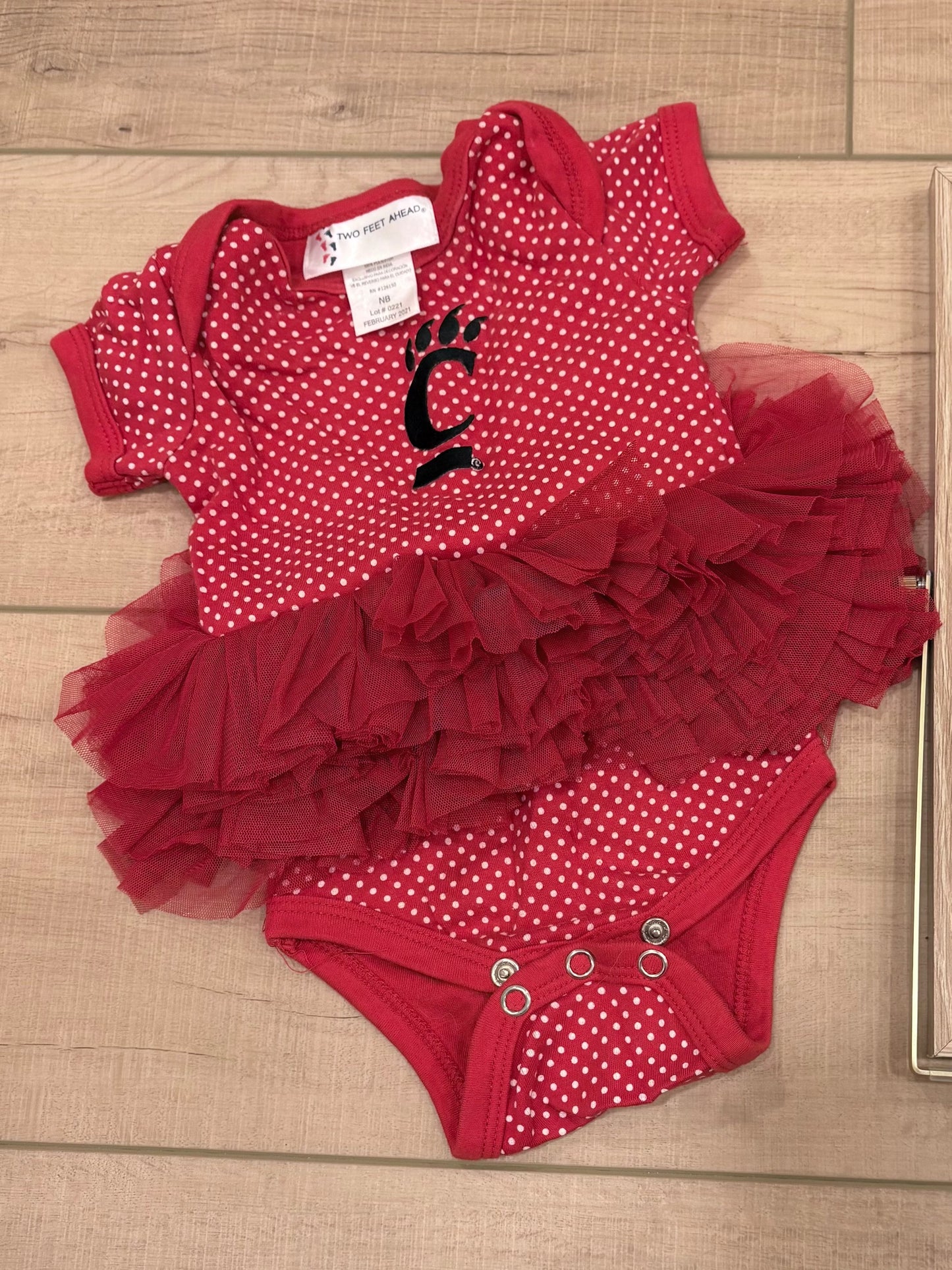 #37 NB Girls University of Cincinnati Tutu Onesie Bodysuit