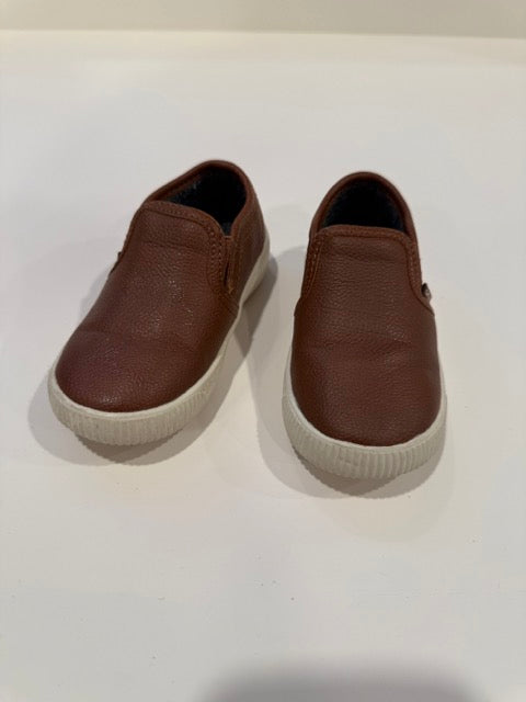#9 - Carters - Brown Slip On Shoes Toddler Boys SIZE 7