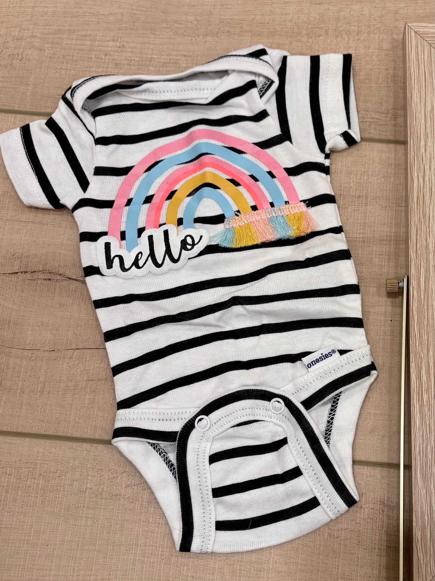 #37 Preemie Girls Gerber Organics Onesie Bodysuit