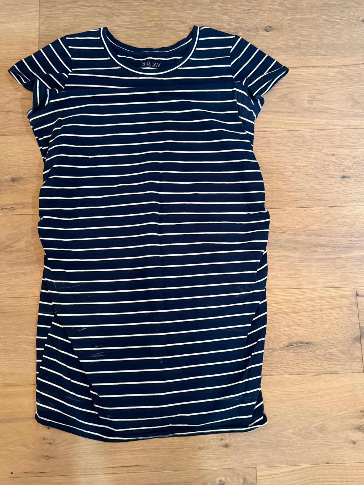 #21 • Maternity • AGlow • XL • EUC