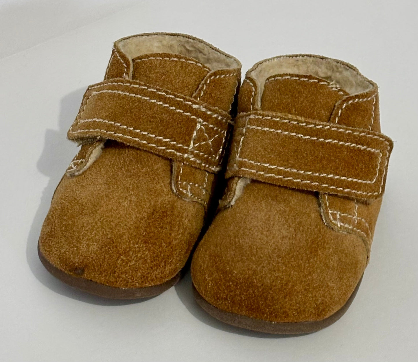 #132 - REDUCED- Genuine Kids by OshKosh: Suede-like Baby Shoes, Size 3 - LIKE NEW!