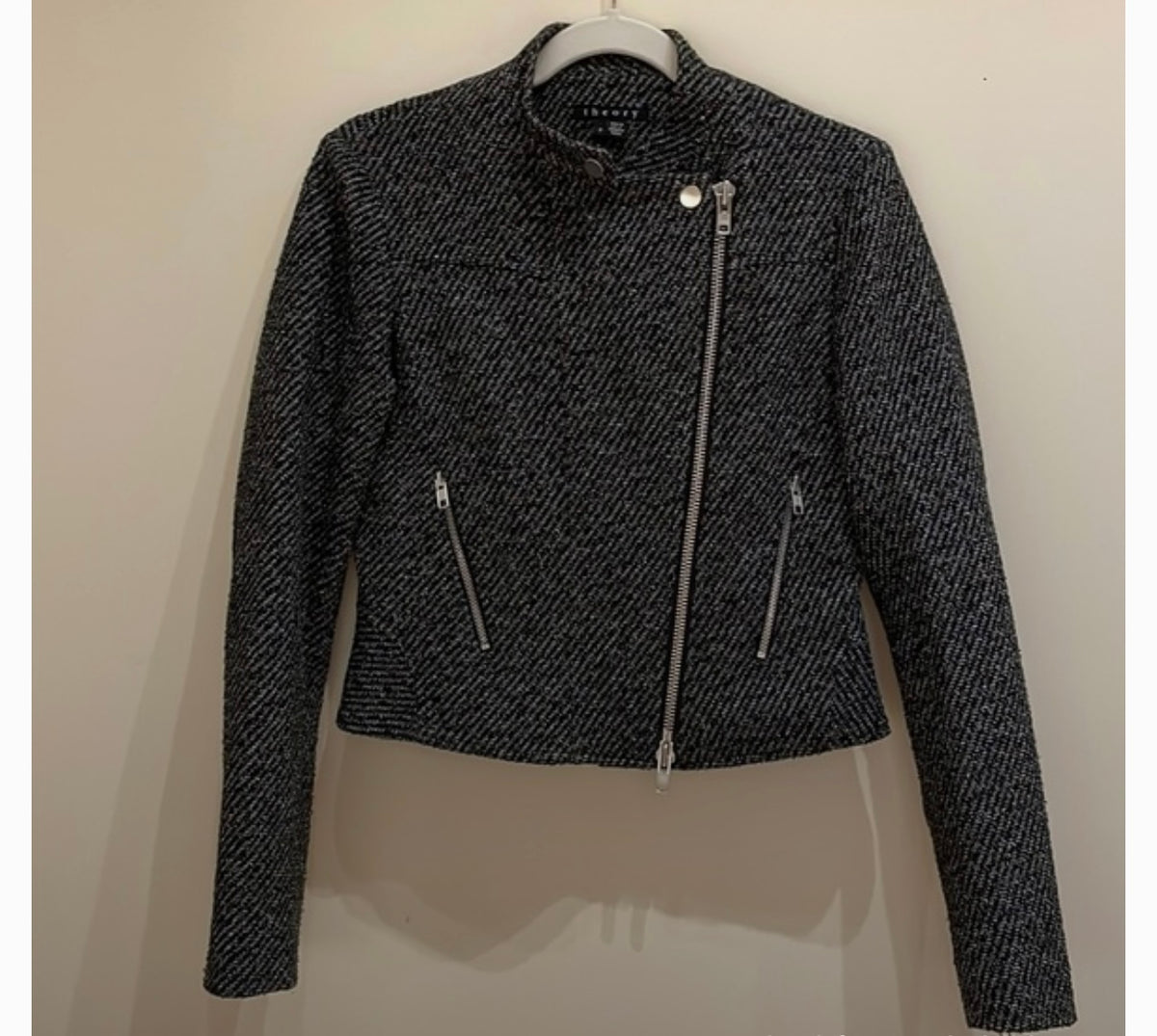#110 Theory Utility Jacket Size 0 REDUCED