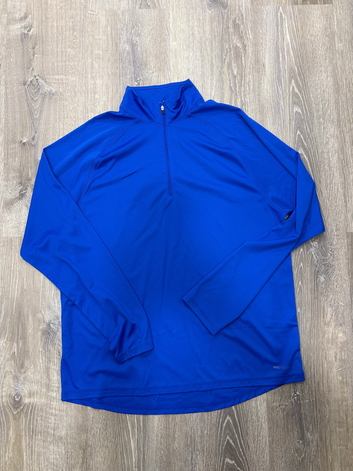 #112 men’s XL old navy rec tech 1/4zip