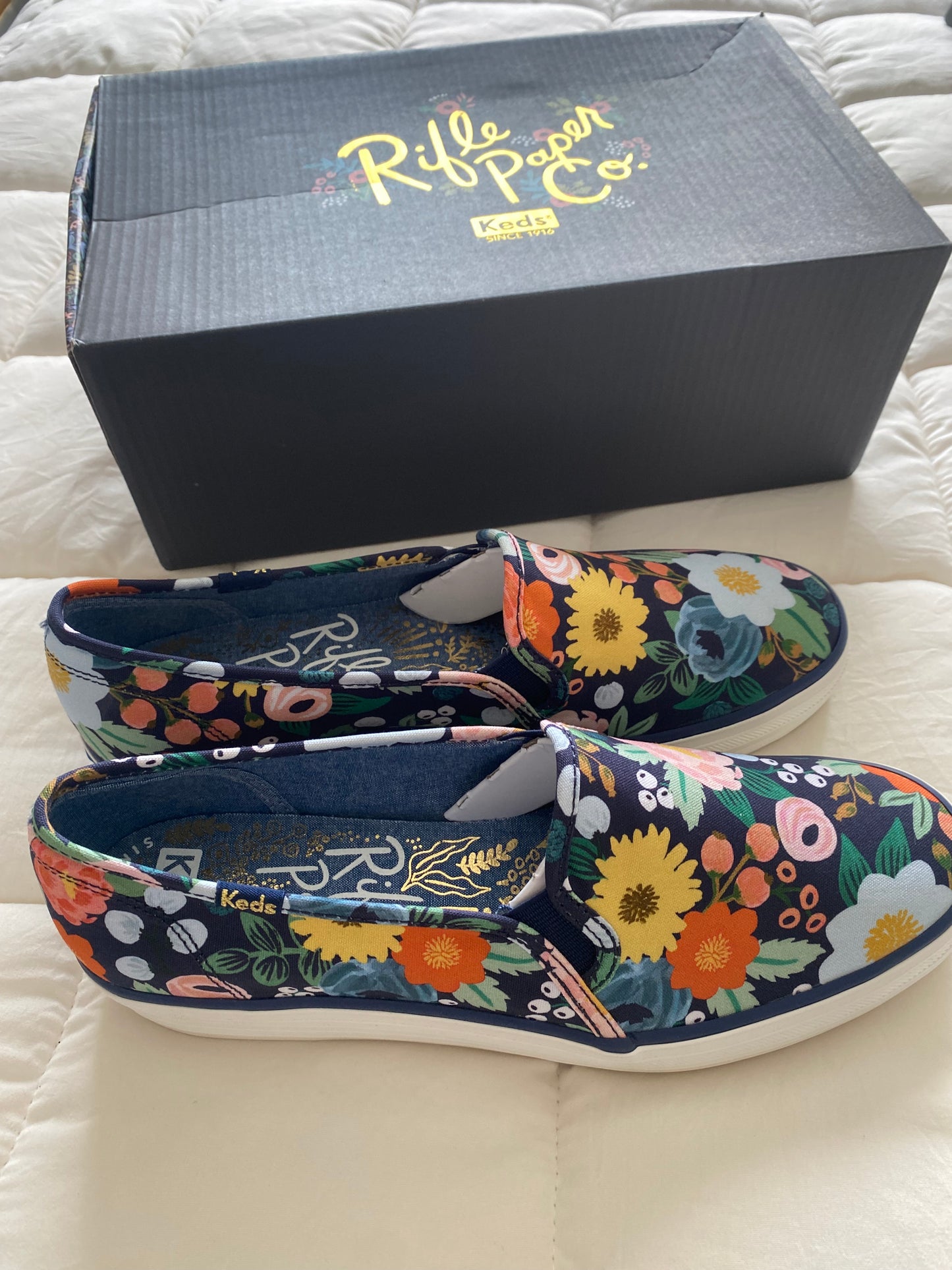 Seller 64 Women's Rifle for Keds size 8 floral slip ons