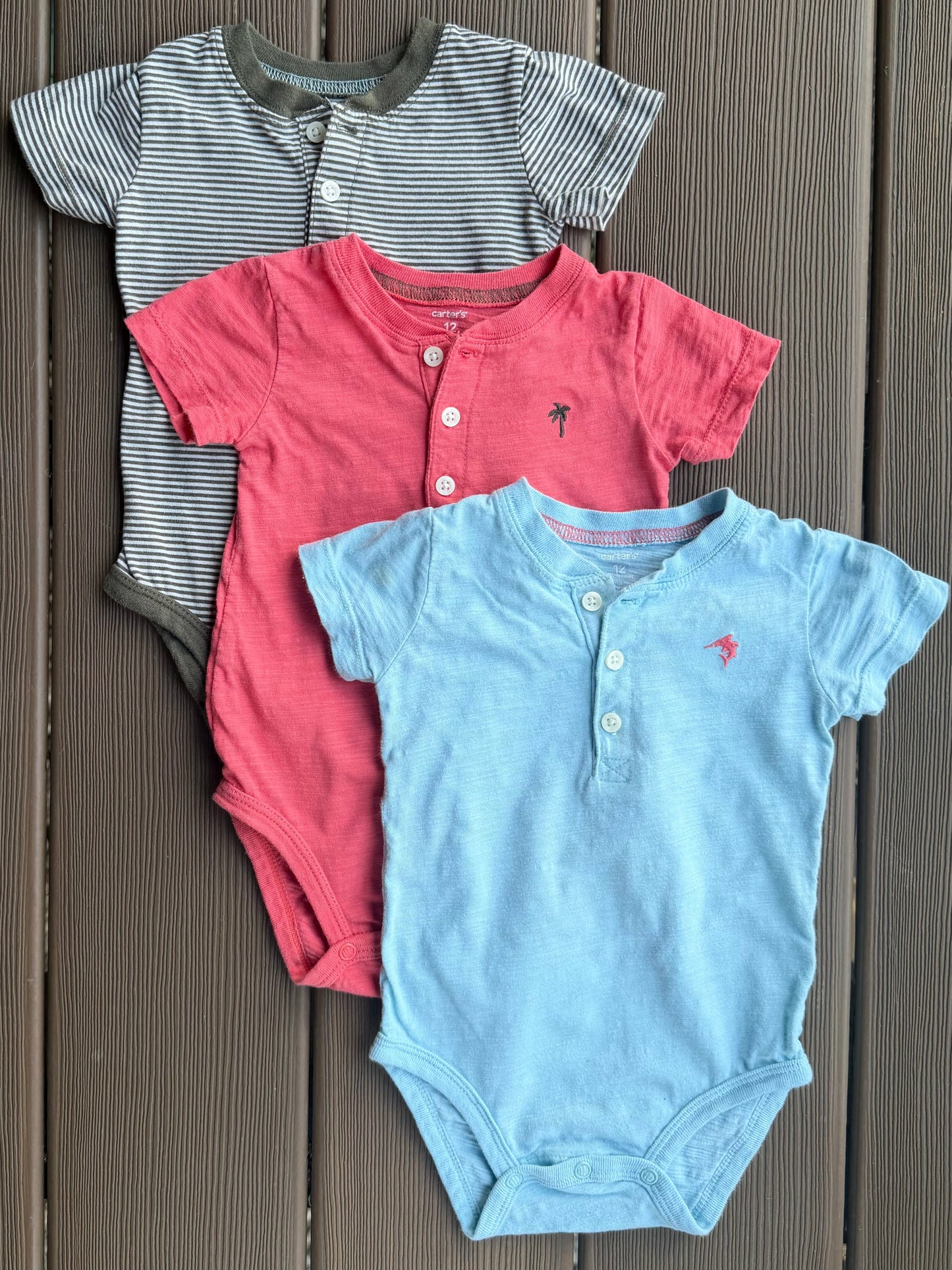 #28 REDUCED Carter’s Boys Button Onesie Set of 3, Size 12 m