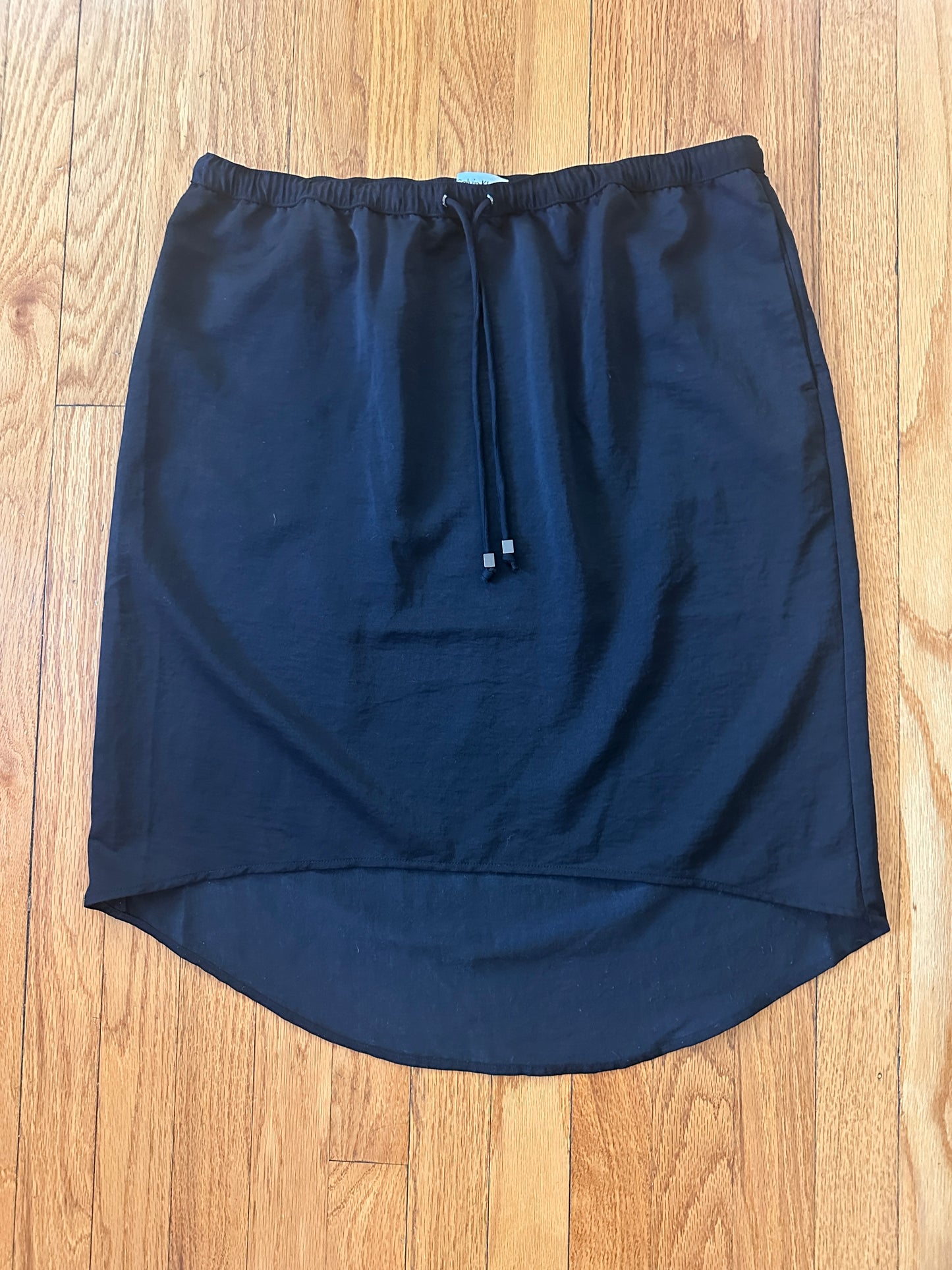 #94 Calvin Klein Black Skirt - Women's M - VGUC
