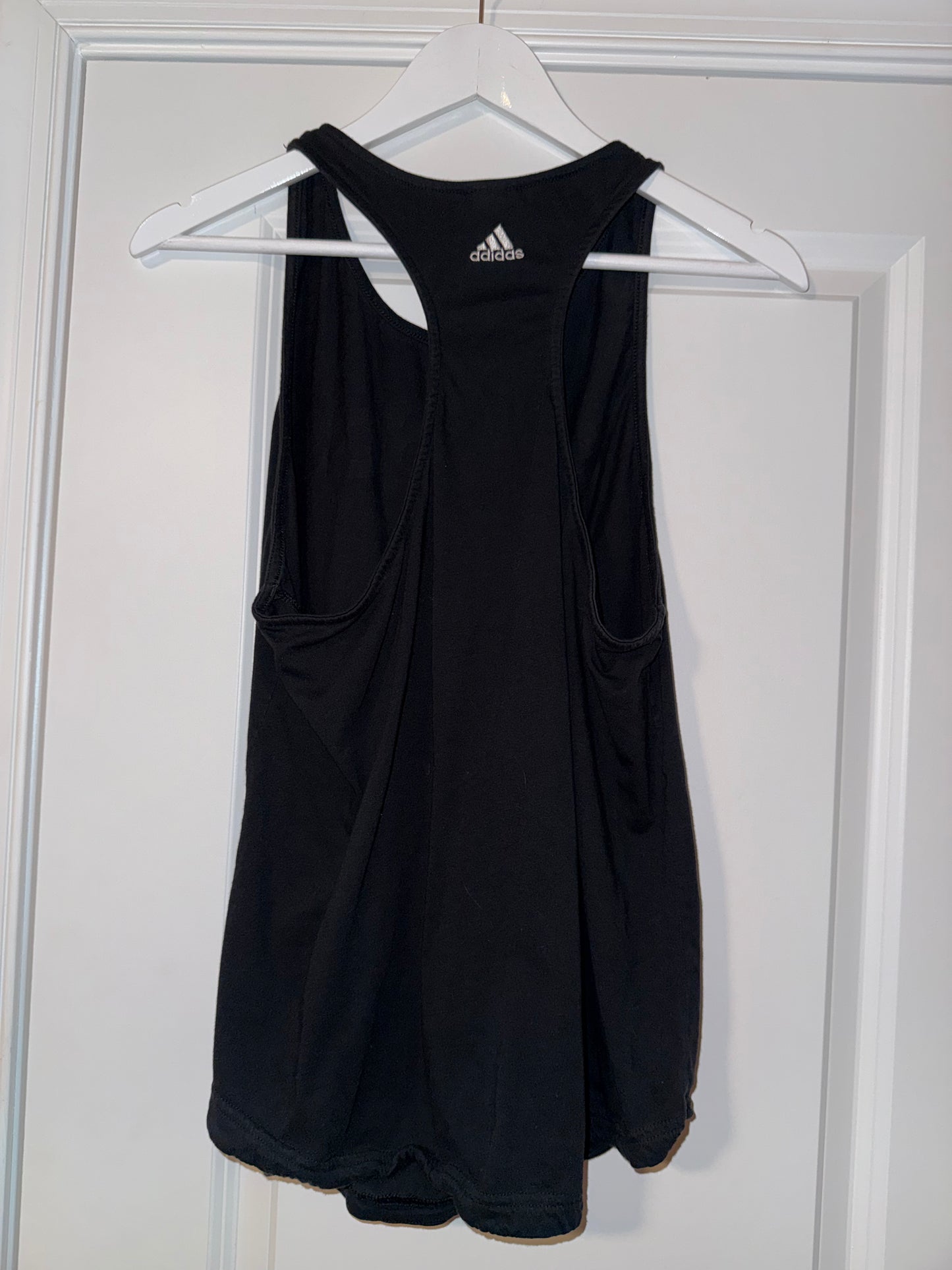 #106: Womens XL Adidas Tank