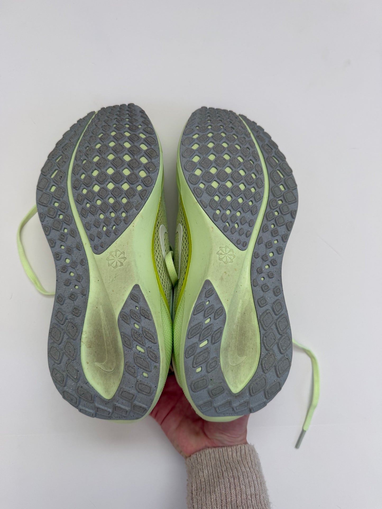 #64 Almost Brand NEW Nike Pegasus 41 Running Shoe Size 7