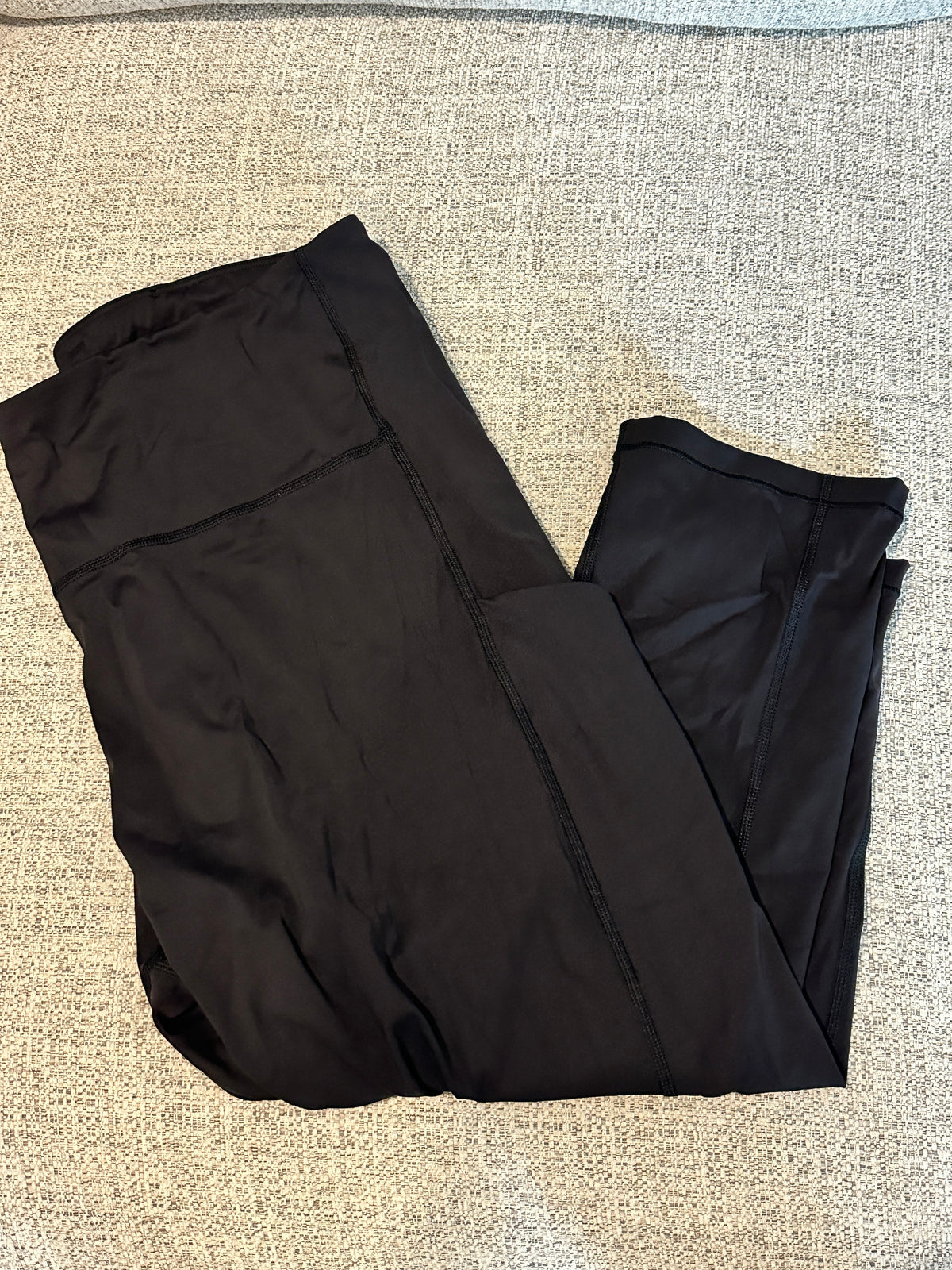 #48 Athleta Black Capri's Womens XXL