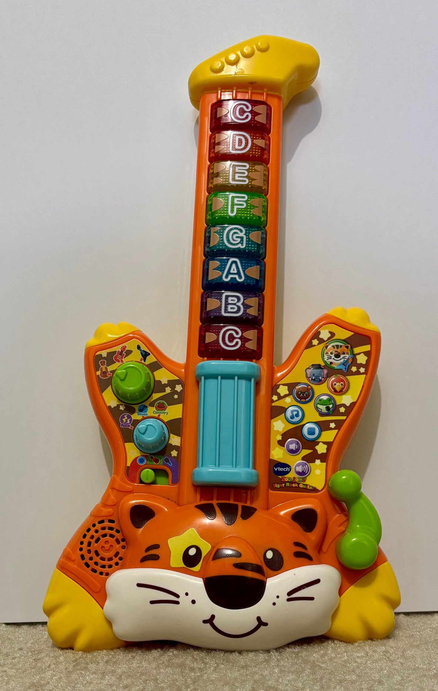 #132 - REDUCED- VTech: Zoo Jamz Tiger Rock Guitar