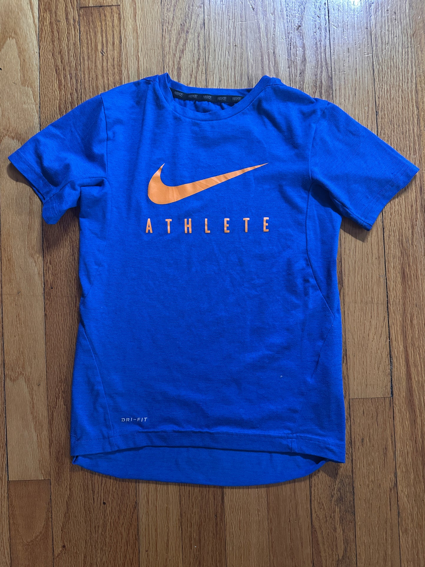 #94 Nike Drifit Blue Shirt - youth S - EUC