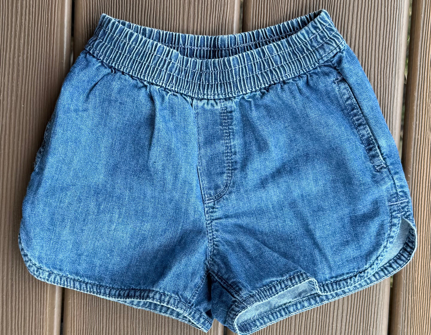 #28 Baby Gap Girls Denim Shorts Size 18-24m