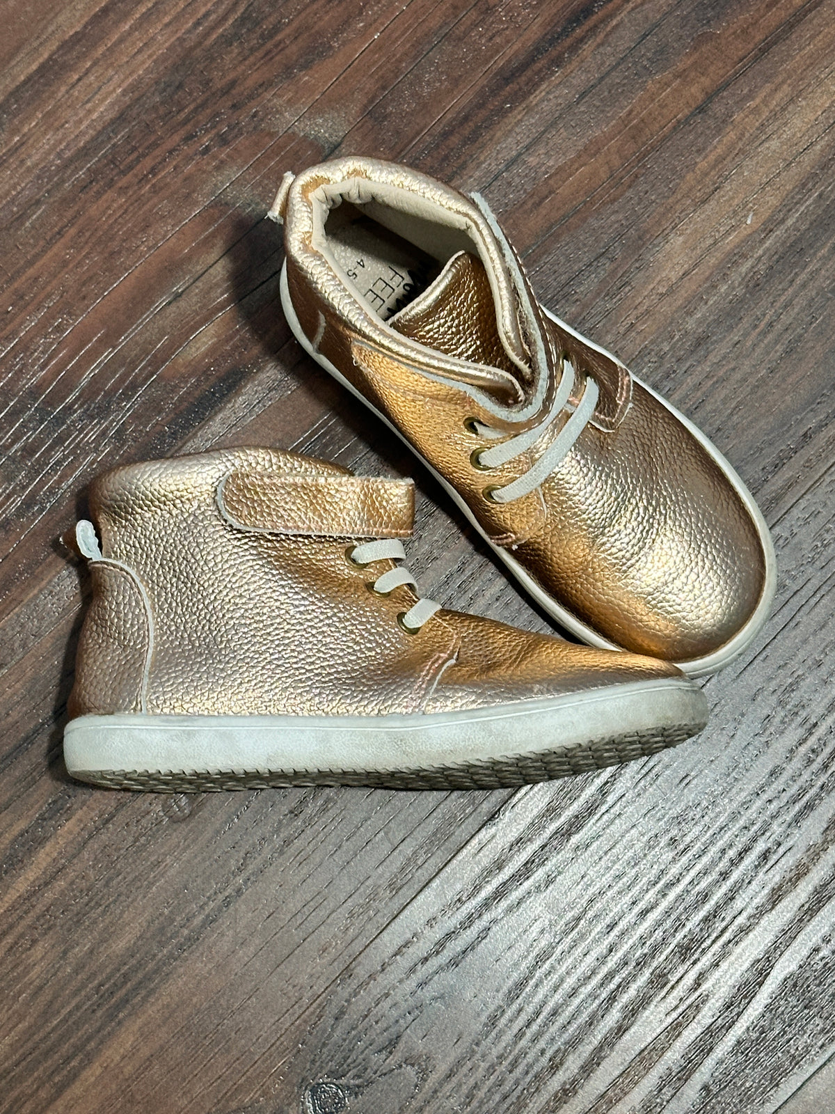 #48 Monkey Feet Gold High Top Sneakers 4-5 Years (fit like a 9-10)