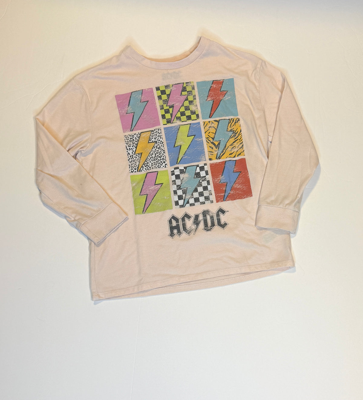 155 Girls Size Small ACDC Long Sleeve T-shirt