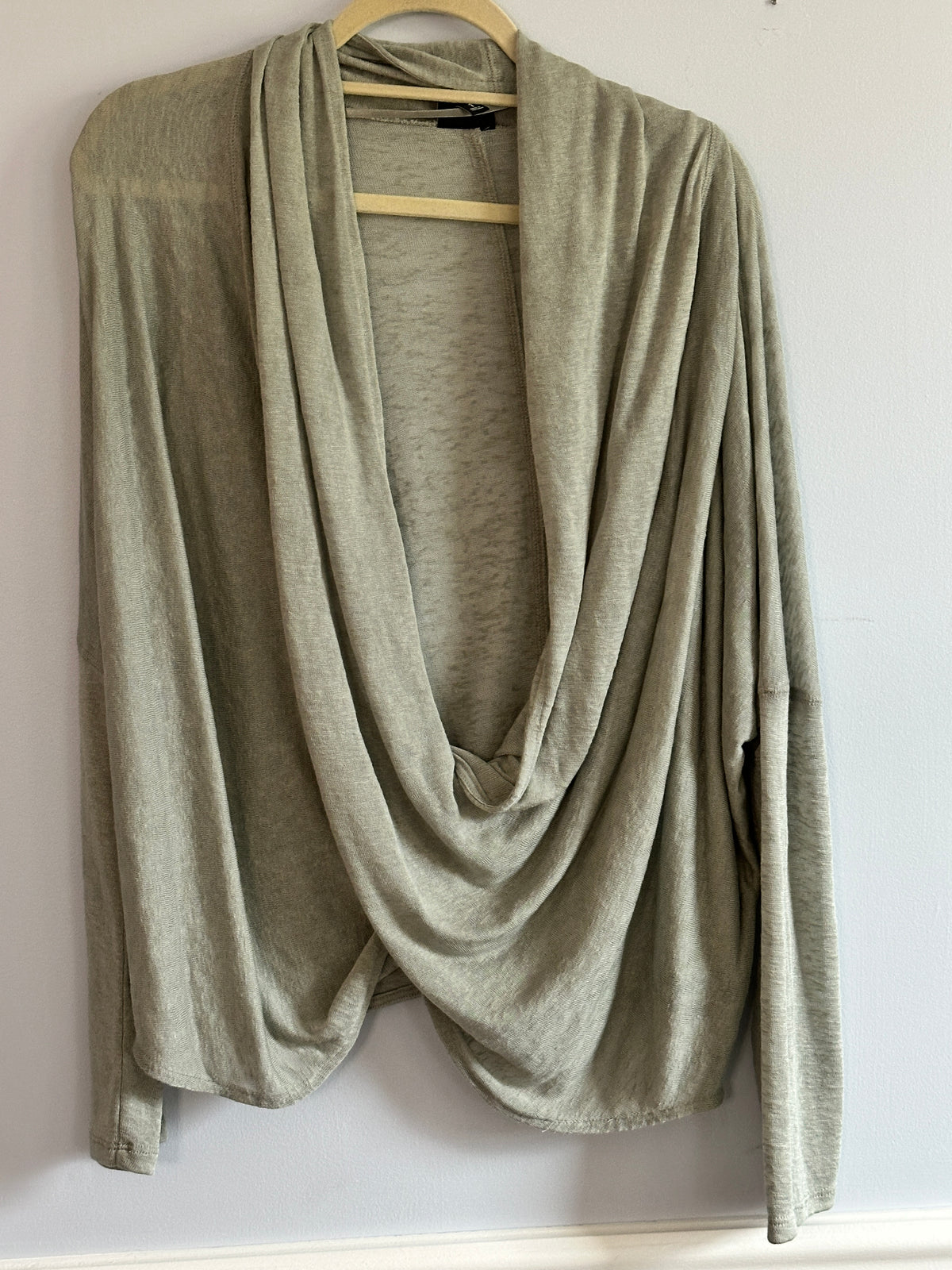 #48 Torrid Gray sweater size 1 (12-14)