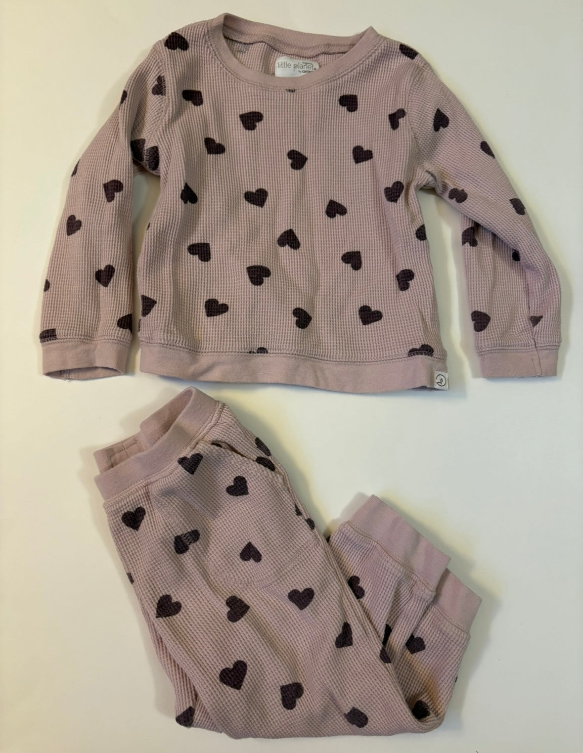 Seller 186 - Carter’s Little Planet Girls Heart Outfit - 24 Months - VGUC