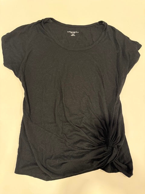 #9 - Various Brands - 2 Black Short Sleeve Maternity Shirts Women's SIZE M